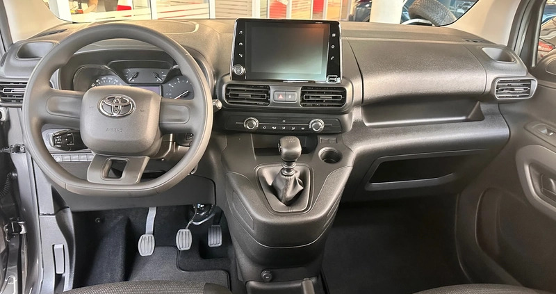 Toyota Proace City Verso cena 127150 przebieg: 6, rok produkcji 2024 z Wieleń małe 46